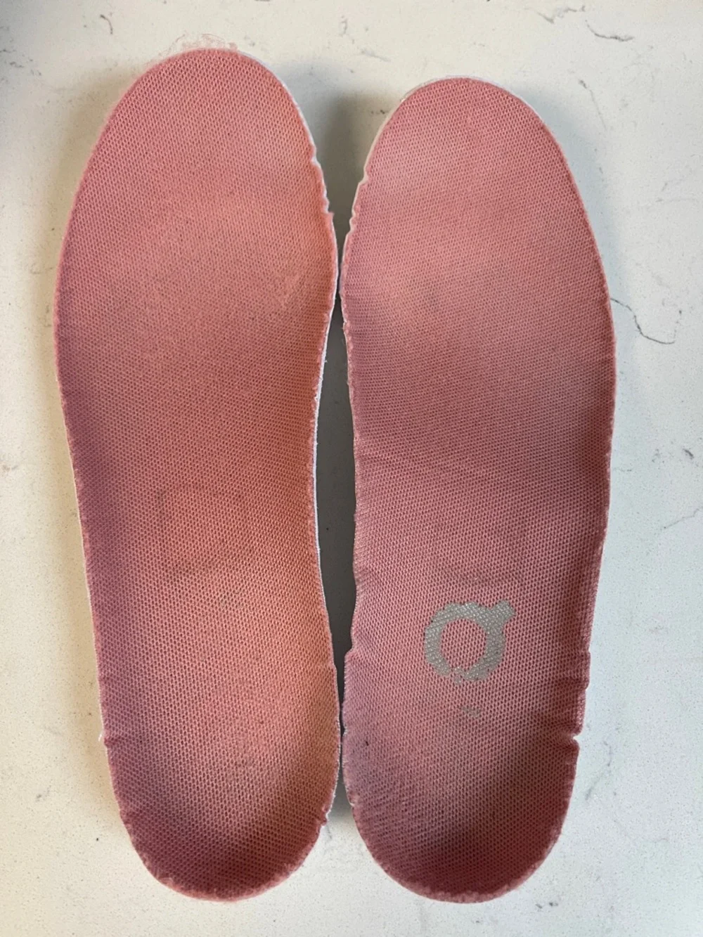 Shoes Running ON Cloud Monochrome Women’s Size 6.5 - Picture 14 of 17